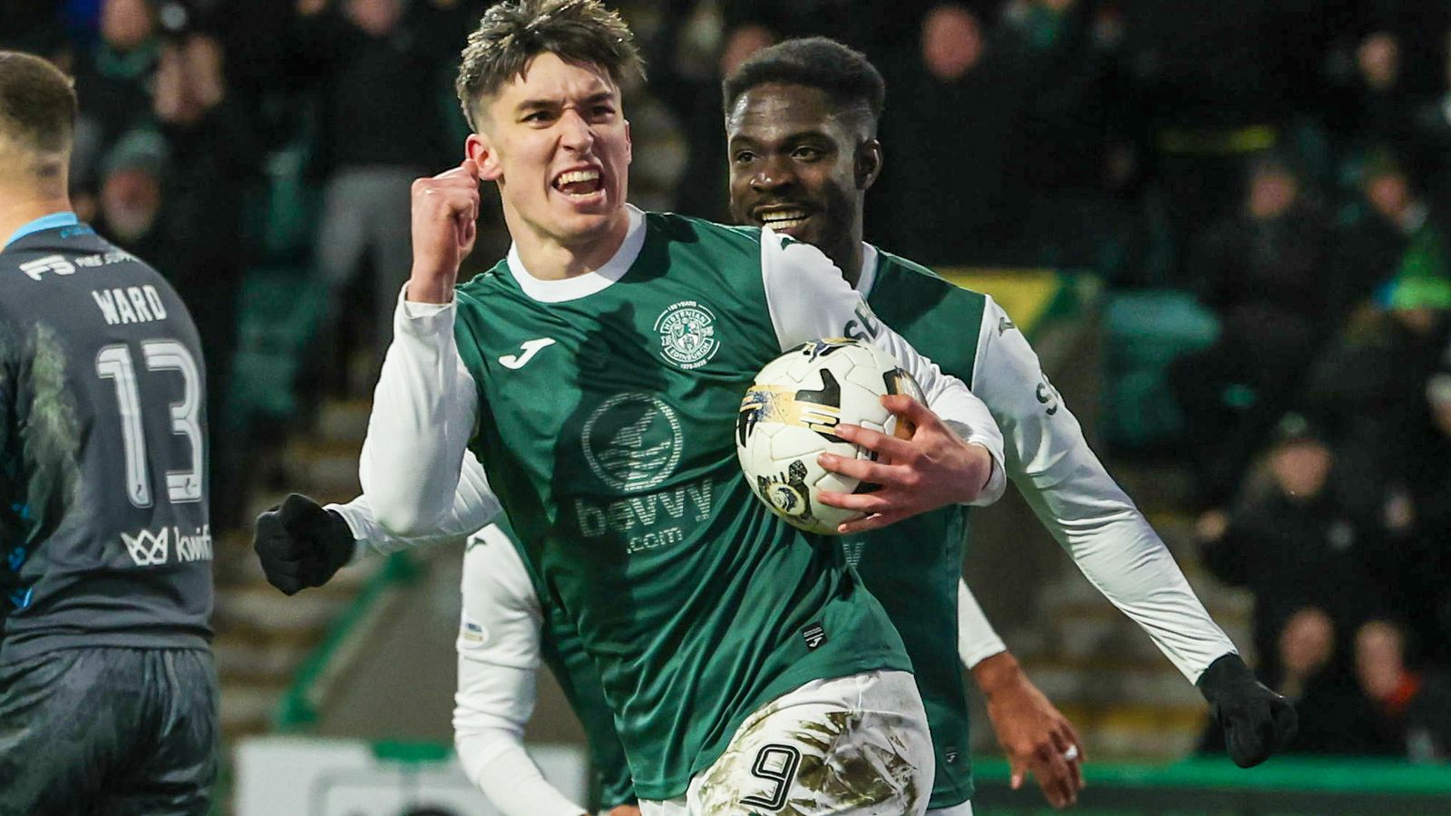 Bowie Strike Secures Hibs Point Against Motherwell